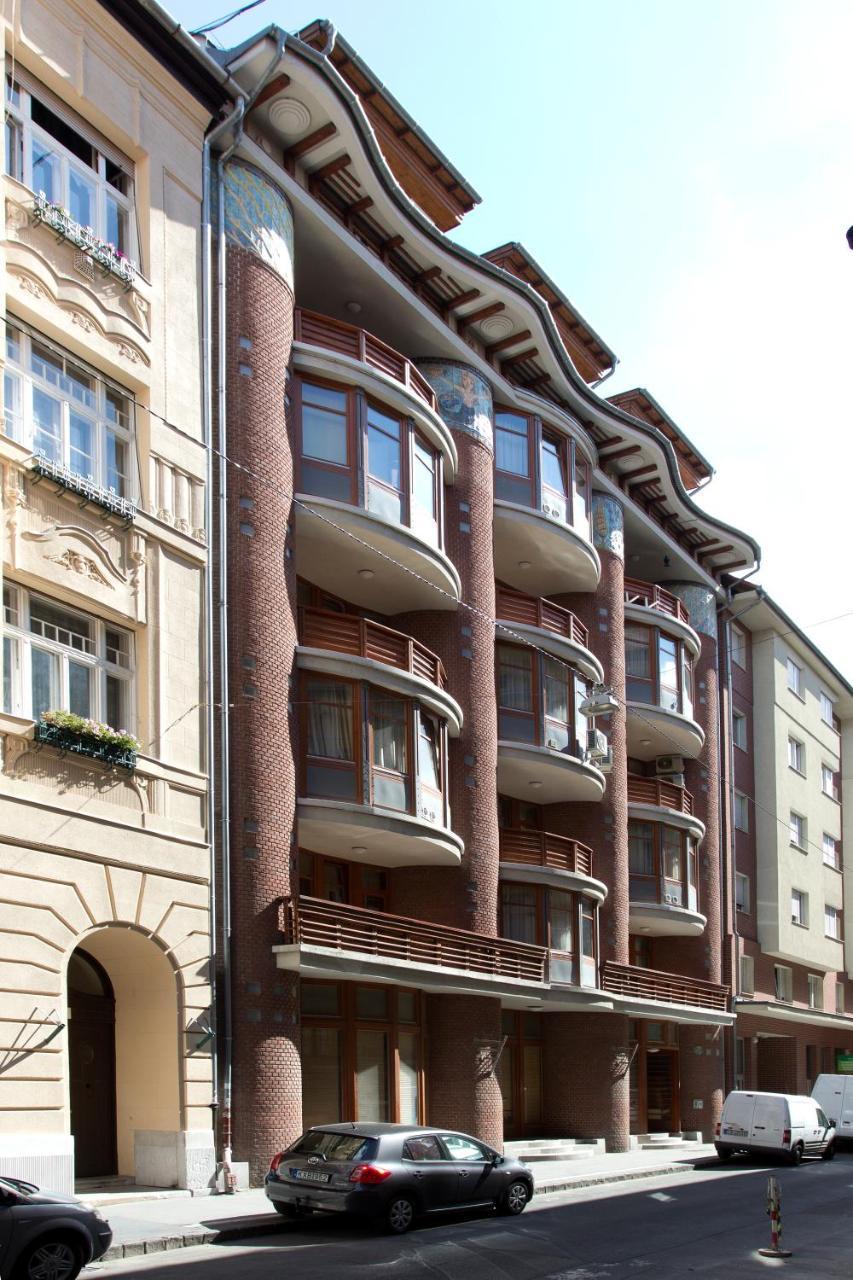 Millennium Budapest Apartments Bagian luar foto